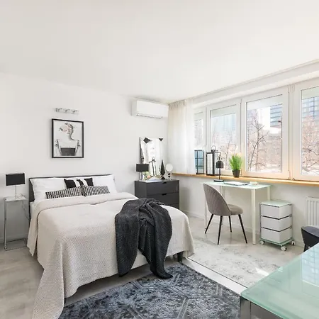 Rent Like - Plac Grzybowski 6 Warszawa