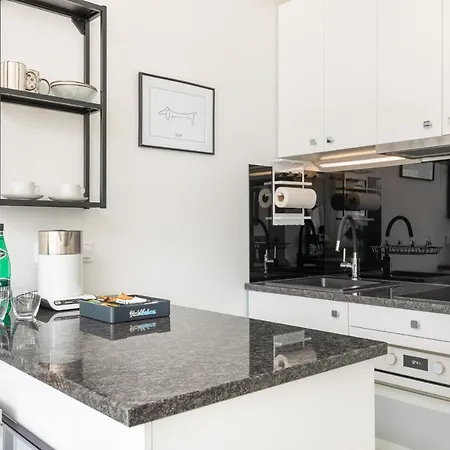 Apartment Rent Like - Plac Grzybowski 6 *